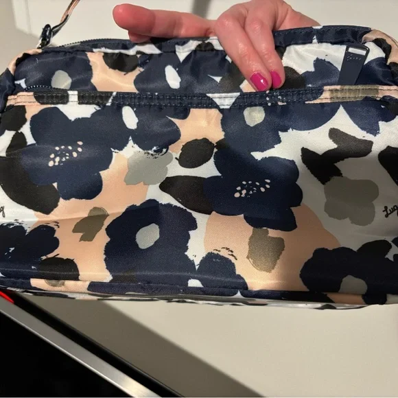 Lug Scoop Crossbody Bag - Floral Multi - Picture 6 of 13